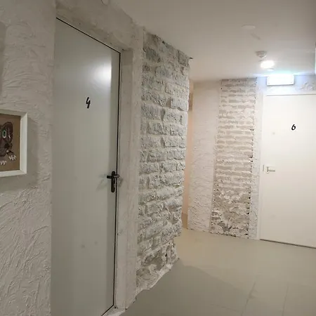 Guest house Helax *